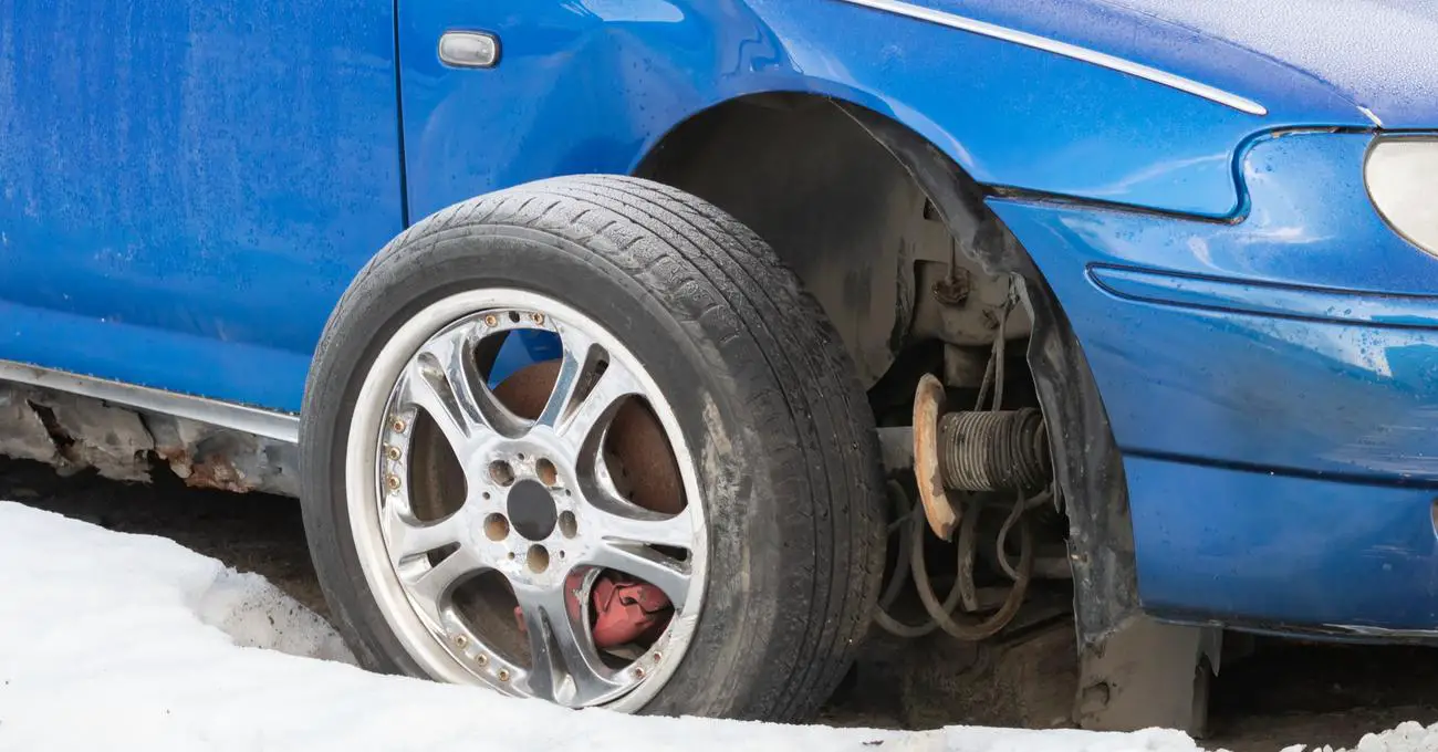 Tire Falls Off Car While Driving, Tire Falls Off Car While Driving: 8 Preventive Steps, KevweAuto