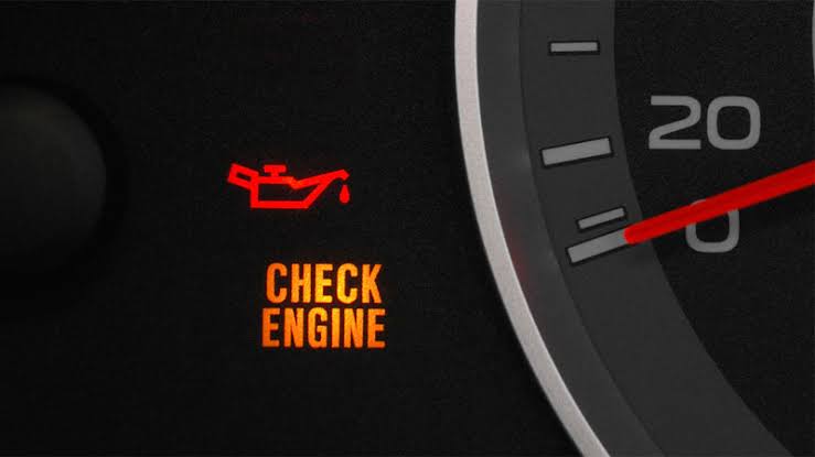Symptoms Of Low Oil In Engine, Symptoms Of Low Oil In Engine: Maintaining Proper Oil Levels, KevweAuto
