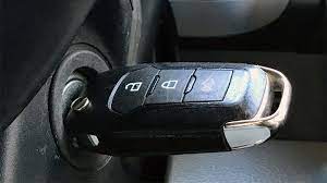 What To Do If Key Is Stuck In Ignition, What To Do If Key Is Stuck In Ignition? (5 Helpful Tips), KevweAuto