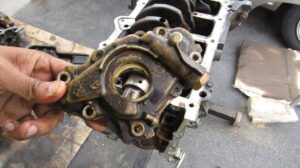 Read more about the article What Are The Symptoms Of Engine Oil Pump Failure? (7 Common Symptoms)