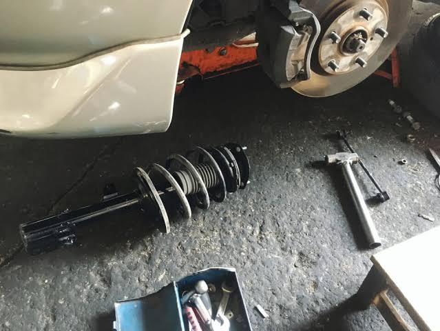 Can I Still Drive With Bad Shock Absorbers, Can I Still Drive With Bad Shock Absorbers? (5 Common Dangers Risk), KevweAuto