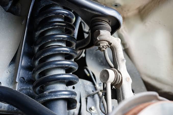 What happens if a suspension spring breaks, What Happens If A  Suspension Spring Breaks? &#8211; 7 Signs of A Absorber Broken Spring, KevweAuto